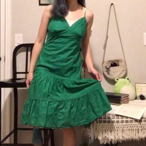 Emerald Green Dress - Picture 4 of 4
